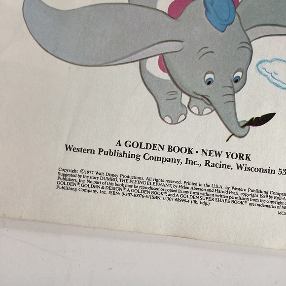 🛍️$5 Add-on🛍️ 1977 Dumbo book - Picture 2 of 5